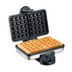 2 Square Belgian Waffle Maker