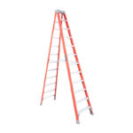 Ladder Step 12' Fiber Glass 300Lb.