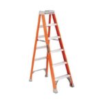 Ladder Step 8' Fiber Glass 300lbs